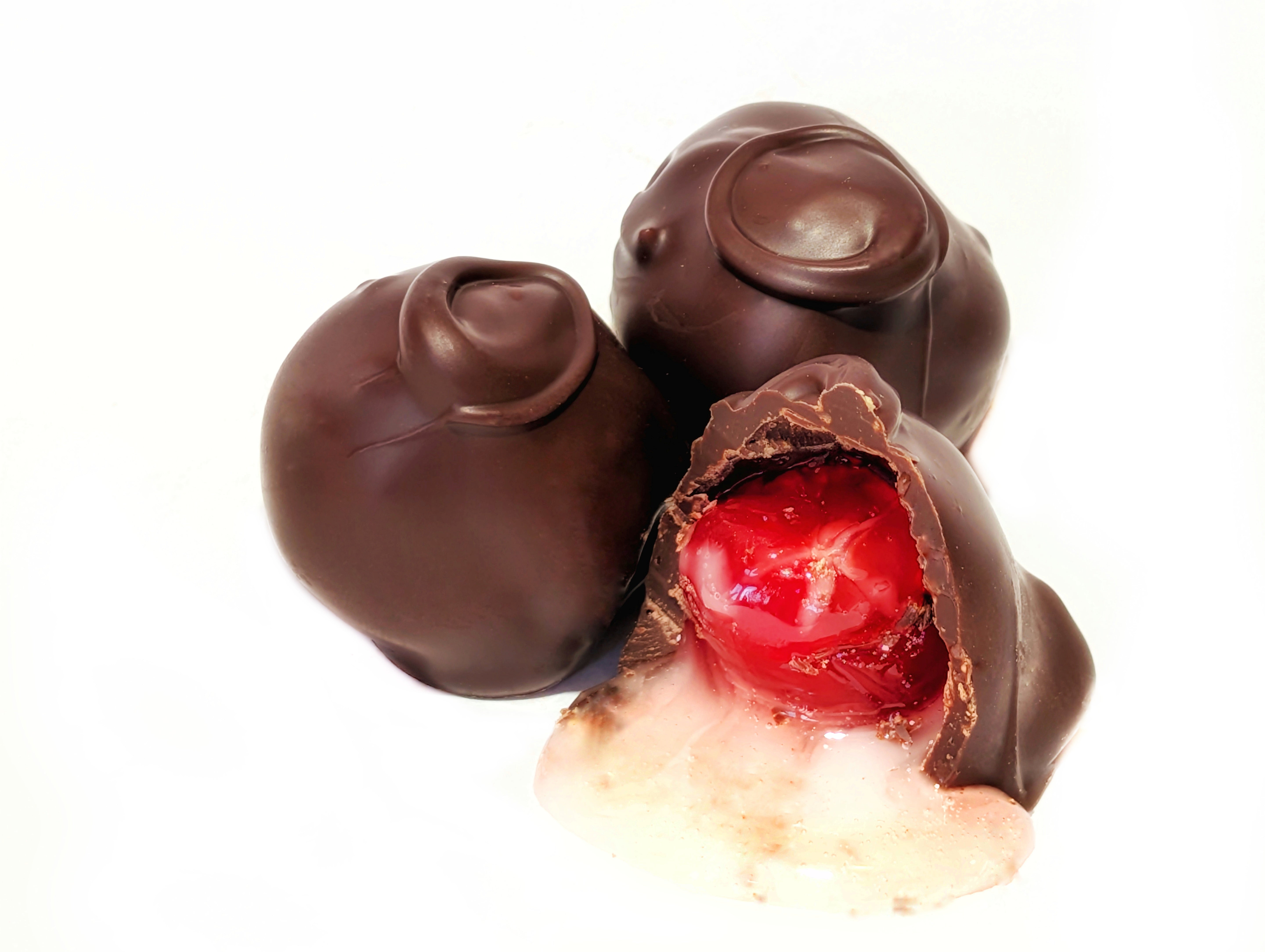 Dark Chocolate Cashew Turtle | Veni's Sweet Shop